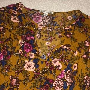 super cute ae flower print blouse